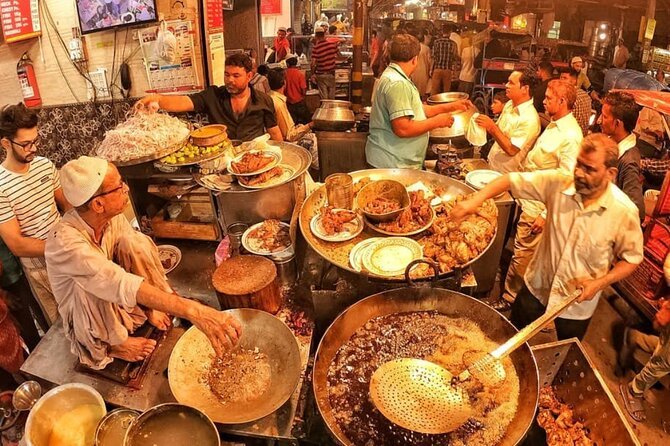 Street Food Trail: Must-Try Dishes in Old Delhi